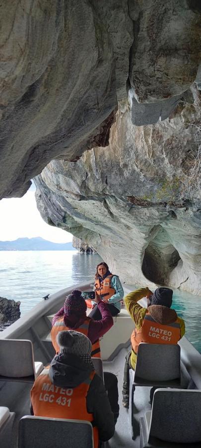 Cabana Cavernas Austral Puerto Sanchez Villa Bagian luar foto