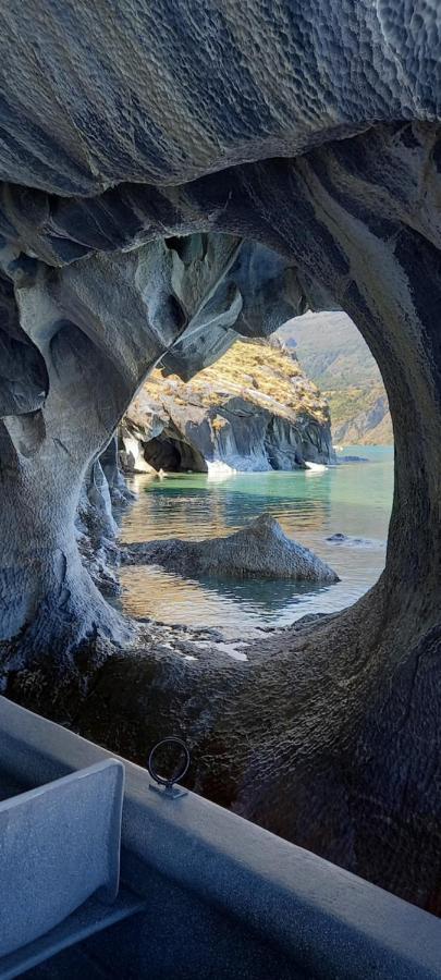 Cabana Cavernas Austral Puerto Sanchez Villa Bagian luar foto